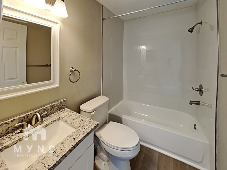 Building Photo - 1065 Bridlewood Way