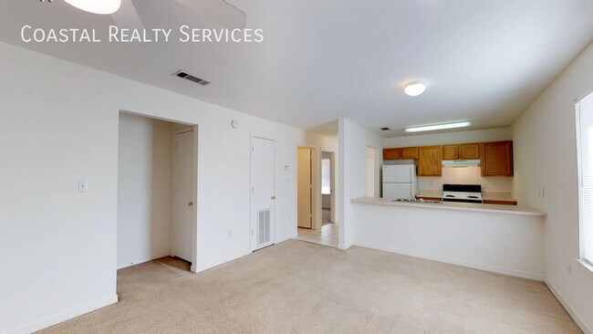 Building Photo - 1858 Norwood Ct