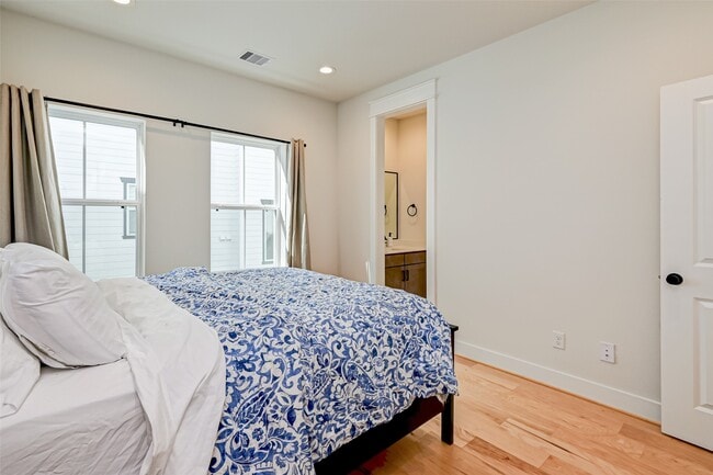 Building Photo - 5418 Wheatley St