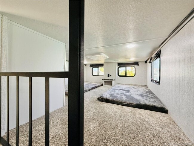 Building Photo - 10725 S Ocean Dr