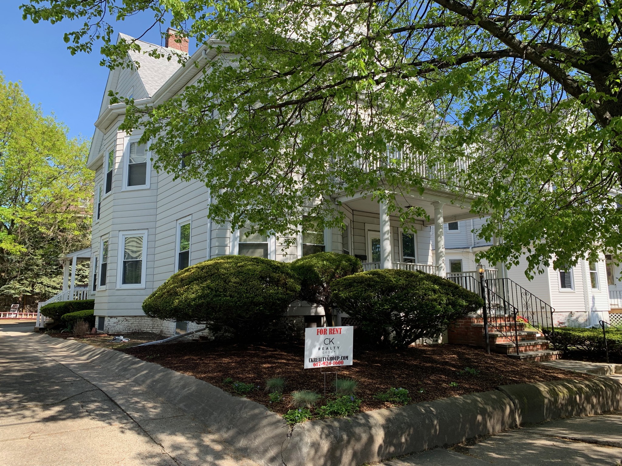 Building Photo - 14 Marlboro St