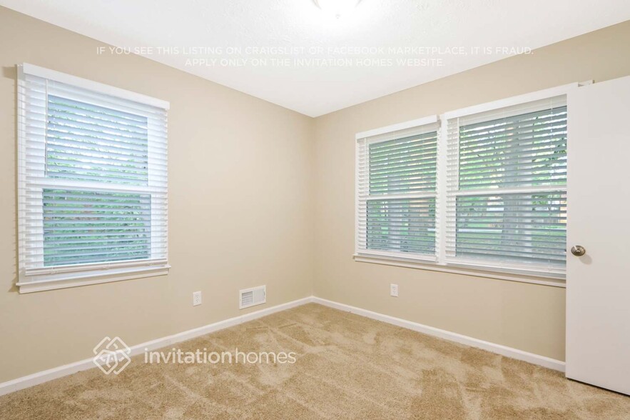 Building Photo - 2306 Atoka Dr SE