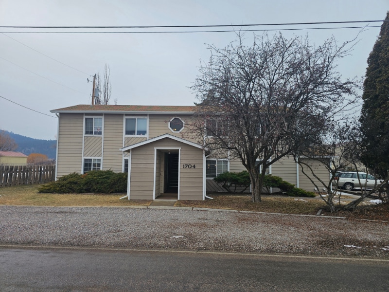 Building Photo - 1704 1st Ave W