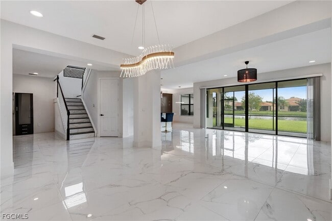 Building Photo - 11604 Meadowrun Cir