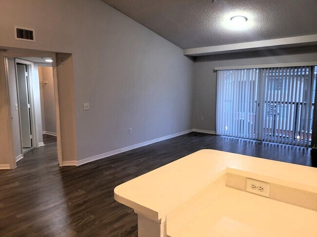 Building Photo - 4197 N Haverhill Rd