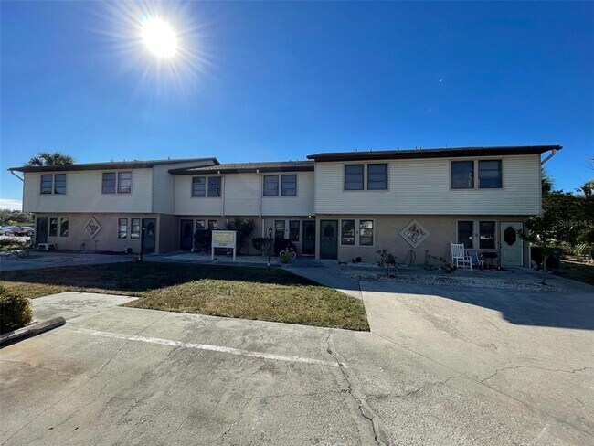 Building Photo - 21307 Gertrude Ave