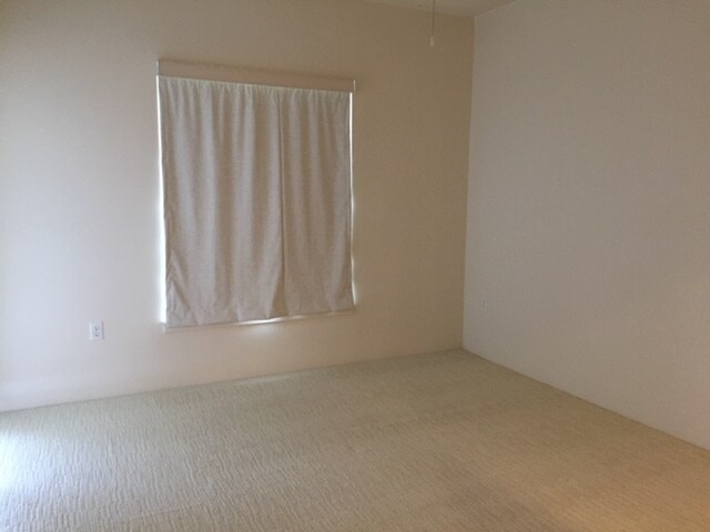 Building Photo - 437 Kailua Rd