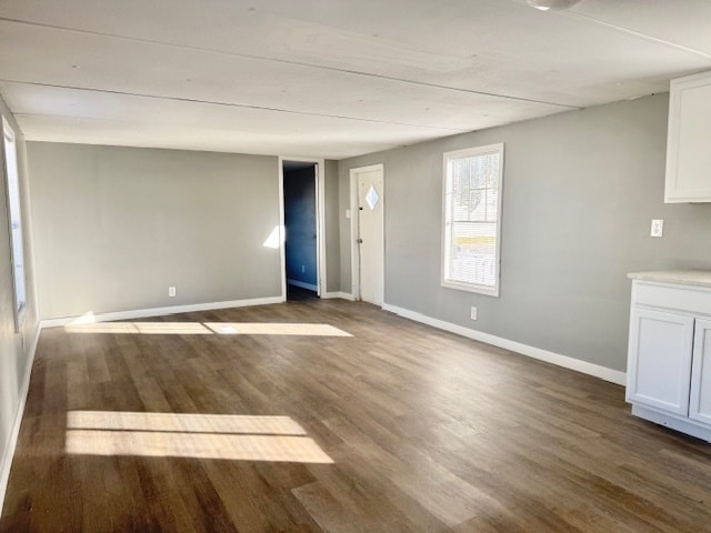 Building Photo - 203 W Conyers Ave