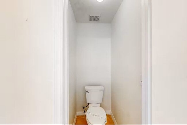 Building Photo - 985 Andrea Ridge Ct