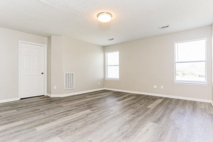 Building Photo - 408 Cedar Branch Dr