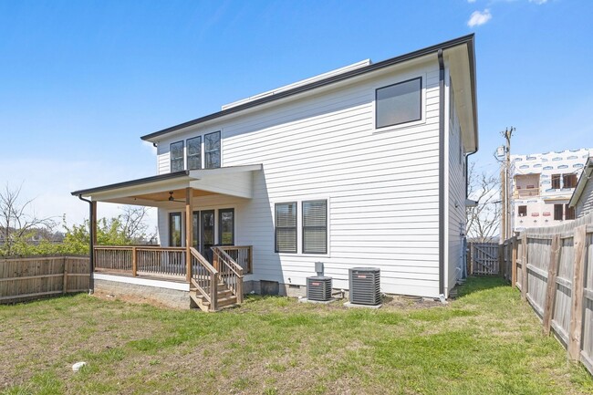 Building Photo - 6107 Cowden Ave