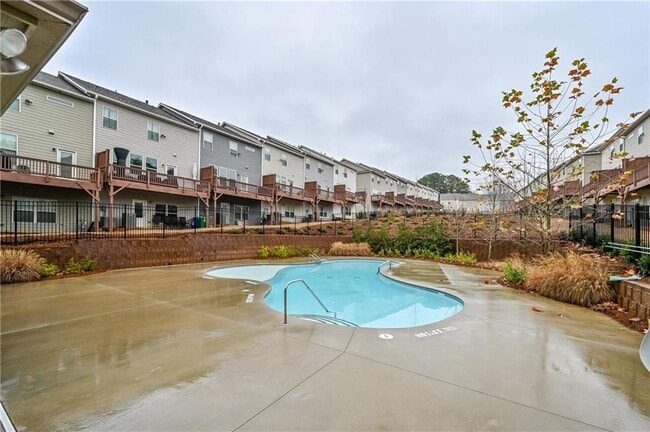 Building Photo - 1356 Live Oak Ln