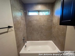 Building Photo - 6934 Lakeview Dr.