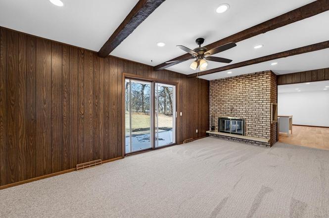 Building Photo - 5736 Pembroke Dr