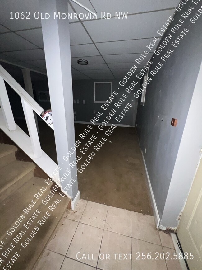 Building Photo - 1062 Old Monrovia Rd NW