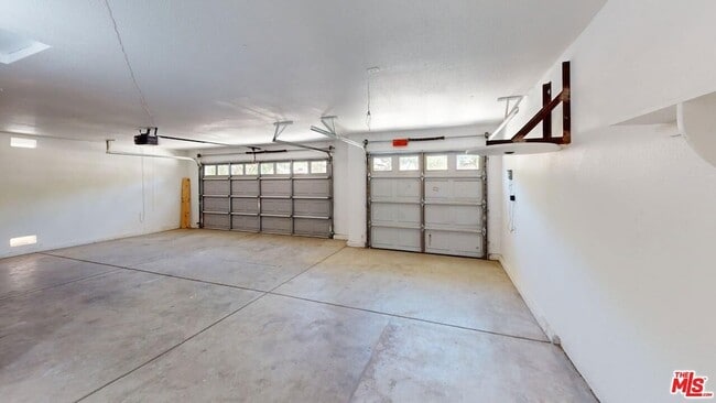 Building Photo - 1912 Veranda Ct