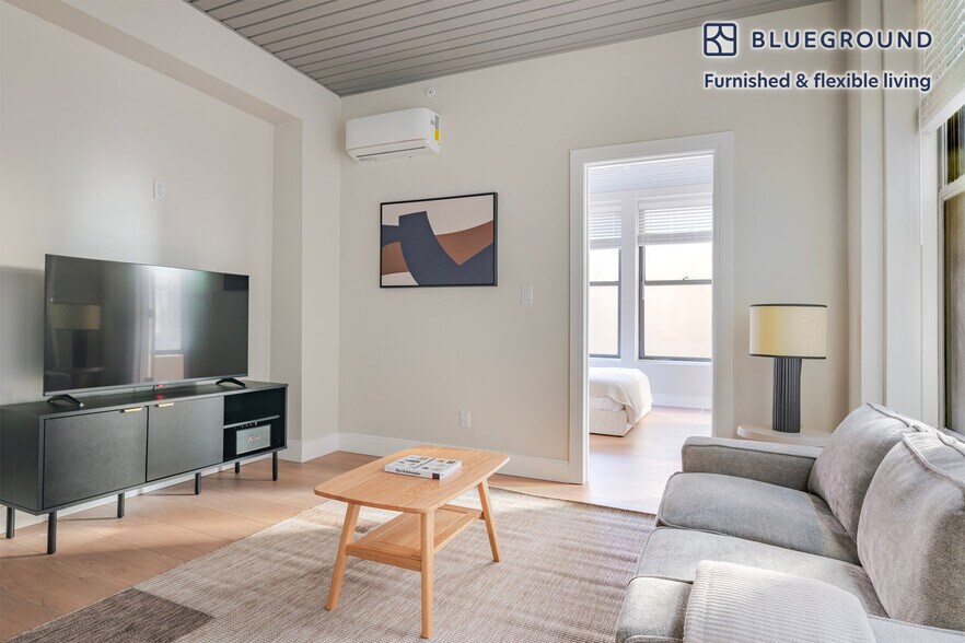 Building Photo - 44 Bromfield St