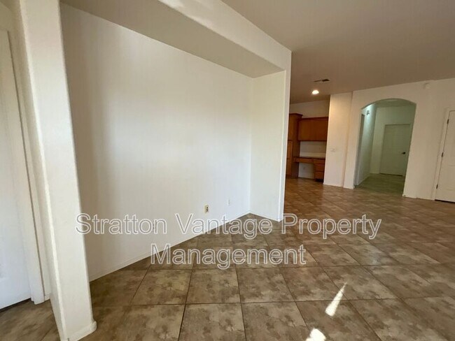 Building Photo - 18471 Verdin Rd