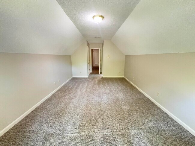 Building Photo - 1703 Bryn Mawr Cove