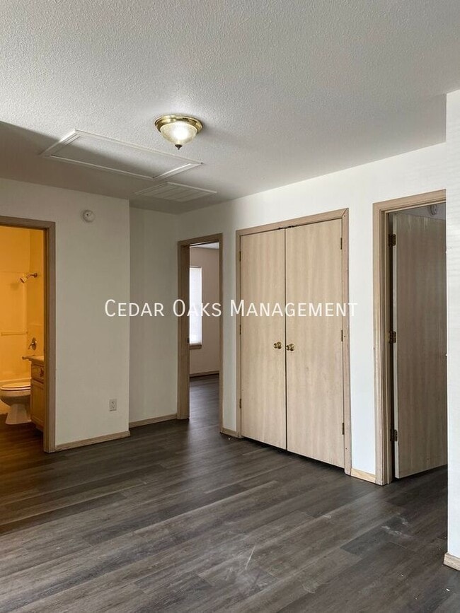 Building Photo - 209 Josie Pl