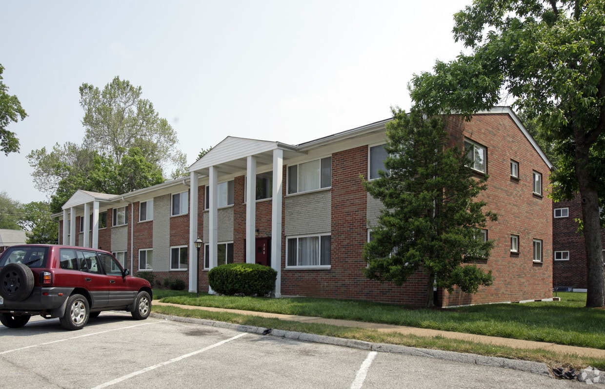 Woodson Park Apartments Overland Mo Apartment Finder