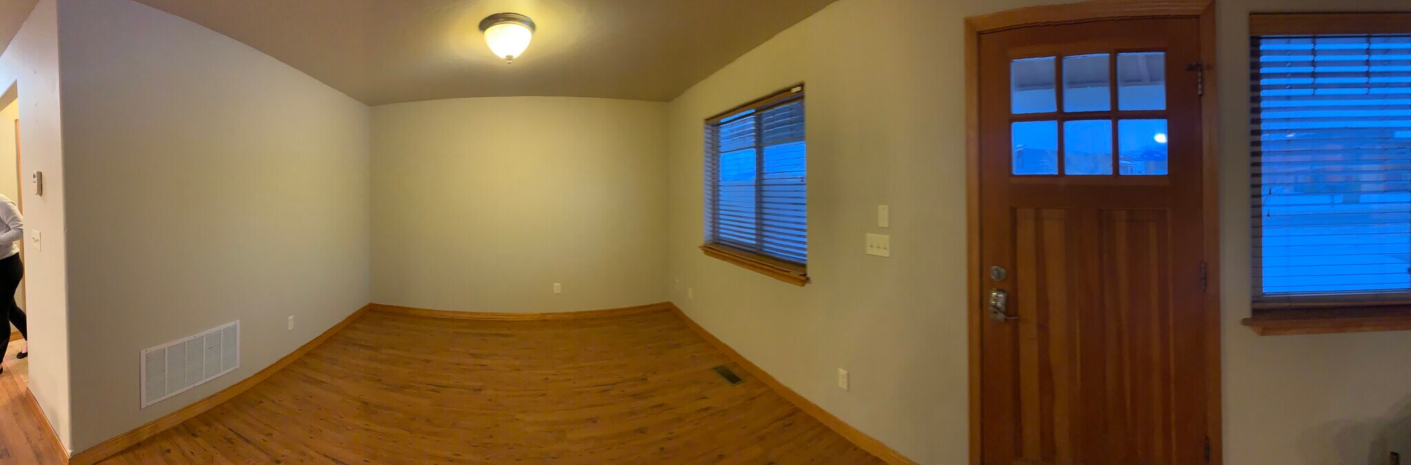 Building Photo - 2947 N 27th Ave