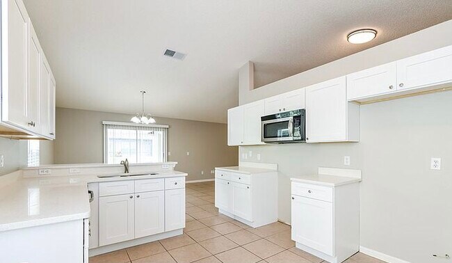 Building Photo - 1511 Indian Oaks Trl