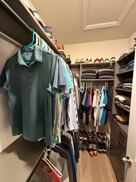 Building Photo - 2502 Rucker Ln