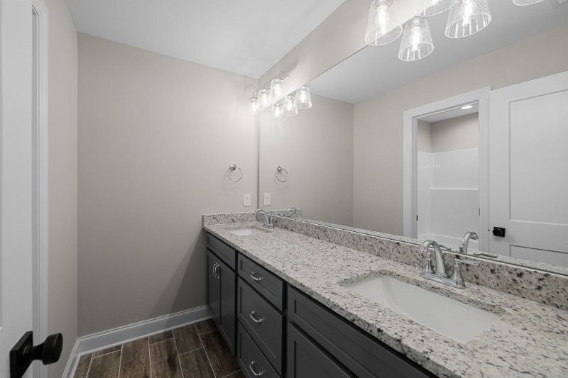 Building Photo - 1910 Gracie Bug Lp