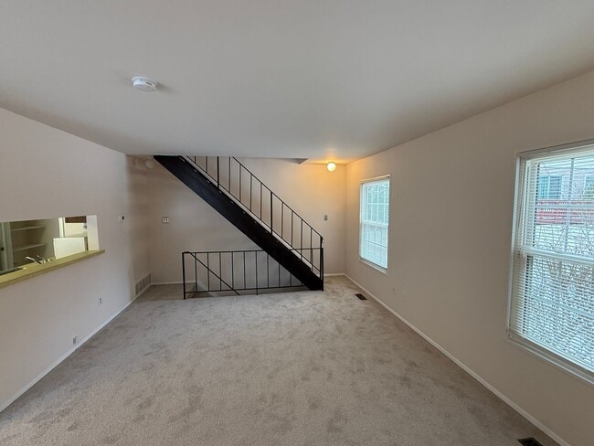 Building Photo - Move-In Ready 2-Bedroom End-Unit Townhouse Condo- Reisterstown, MD
