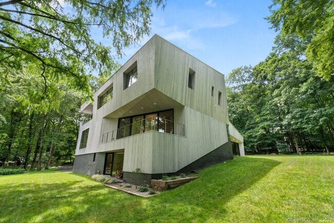 Building Photo - 364 Hollow Tree Ridge Rd