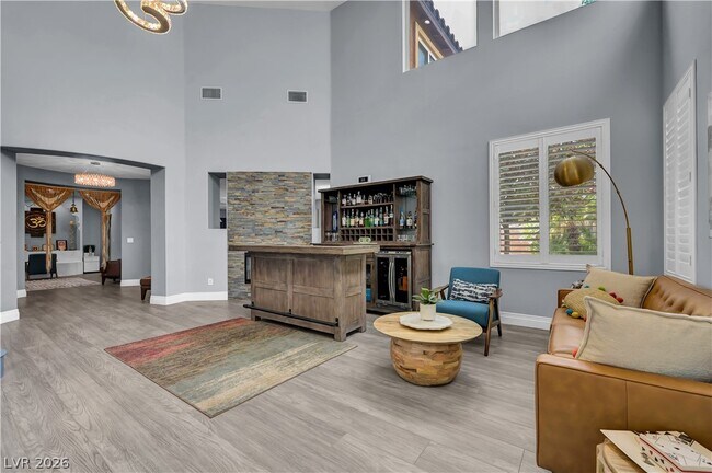 Building Photo - 1289 Vietti St
