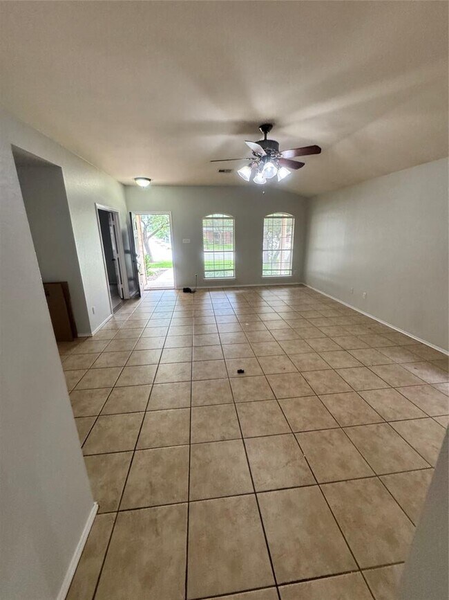 Building Photo - 3224 Arroyo Bluff Ln
