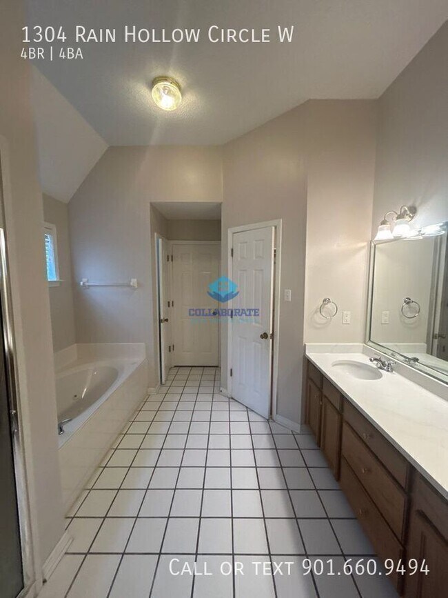 Building Photo - 1304 Rain Hollow Cir W