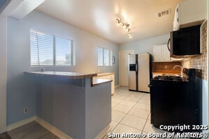 Building Photo - 800 Brooks Ave