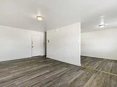 Building Photo - 921 W Spencer St