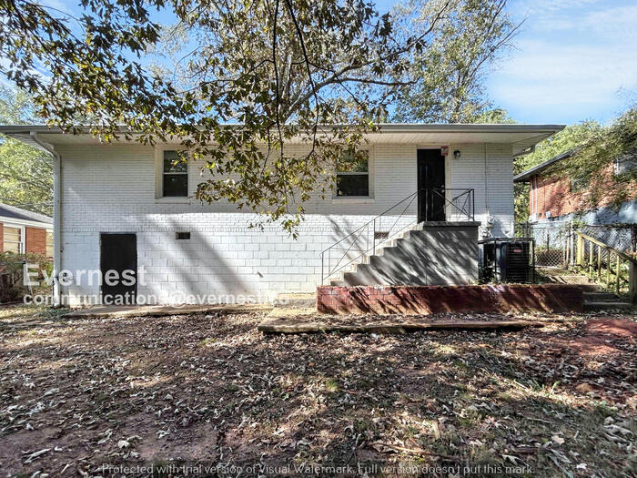 Building Photo - 2246 Polar Rock Terrace SW