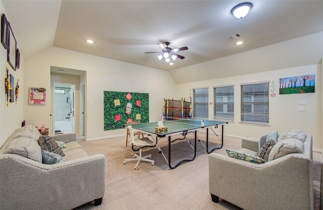 Building Photo - 2702 Fairfield Bend Pl