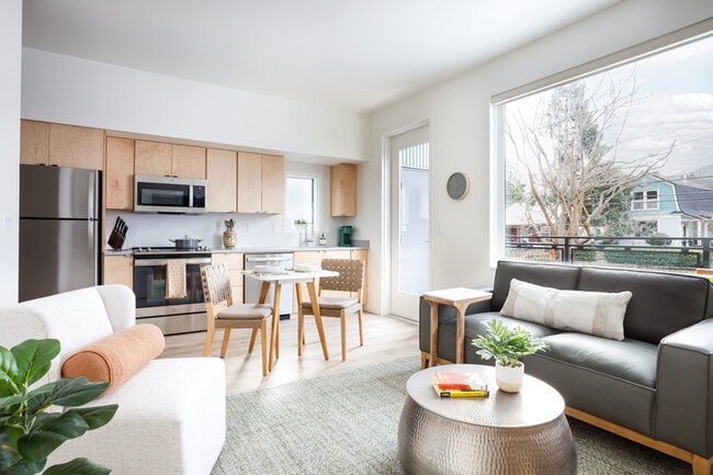 Building Photo - 188 Garfield St