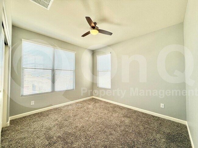 Building Photo - 4101 W Alabama Ln