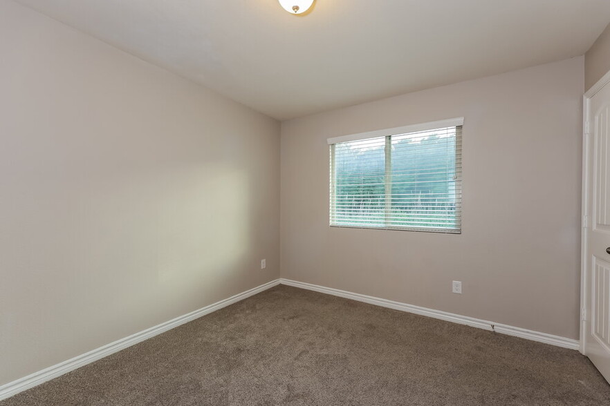 Building Photo - 12810 Kyla Jean Ct