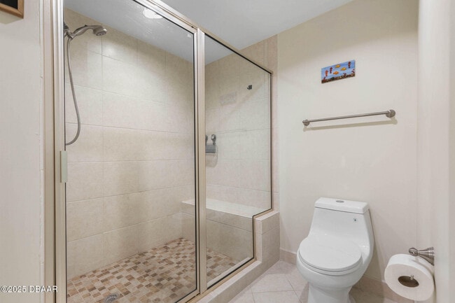 Building Photo - 231 Riverside Dr