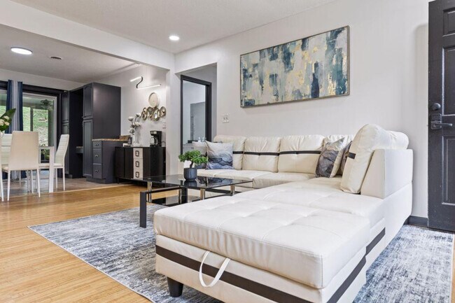 Building Photo - 400 Allensville Rd