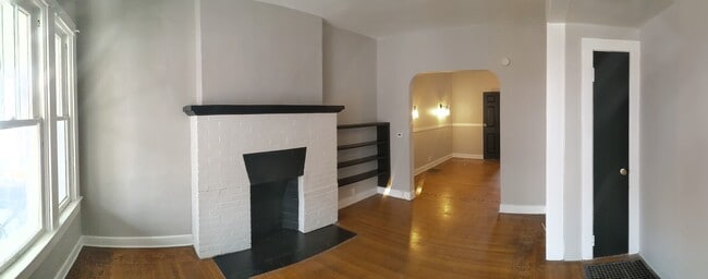 Building Photo - 506 Woodruff Place Middle Dr