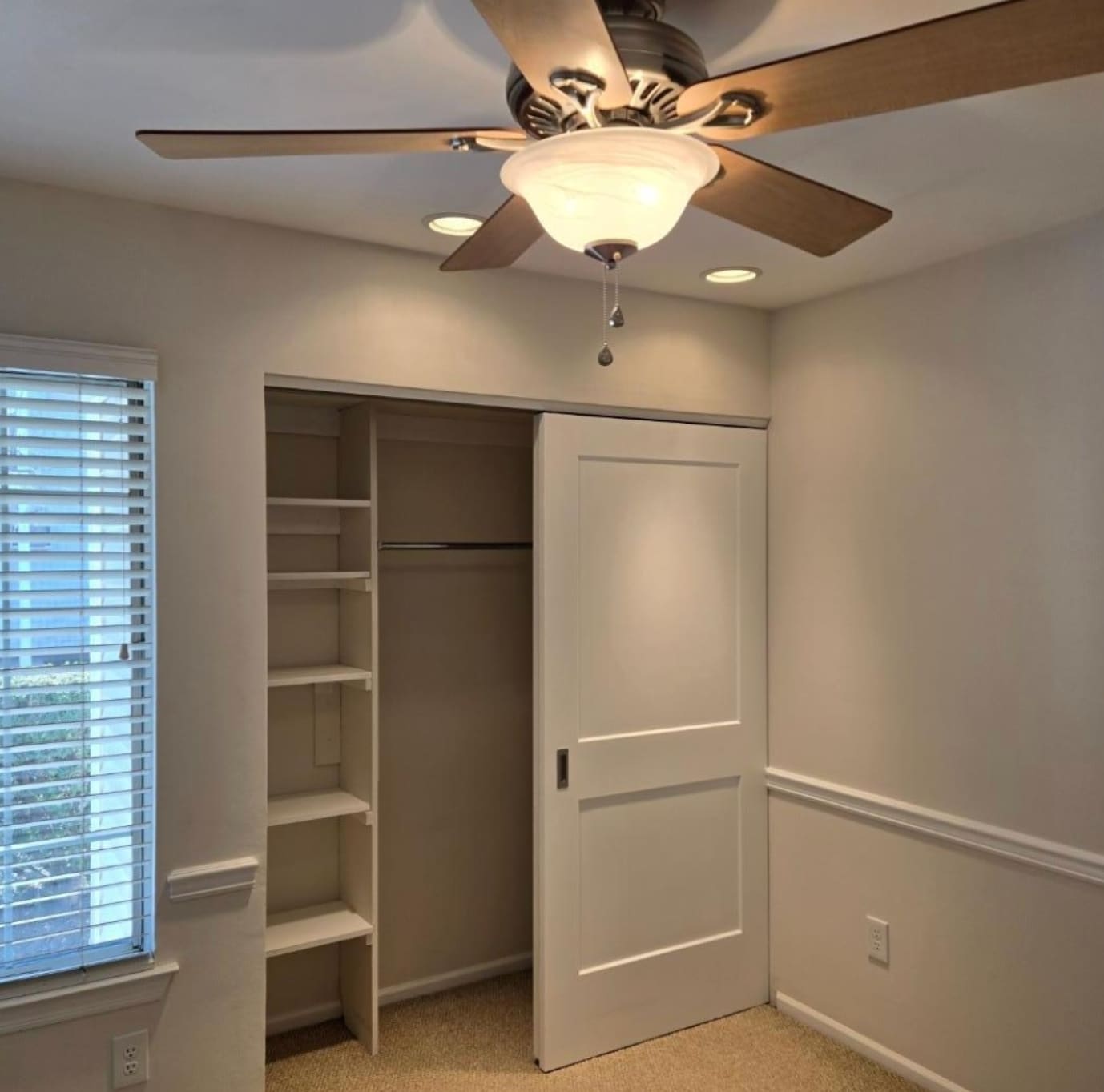 Building Photo - 5 Mountain Ct