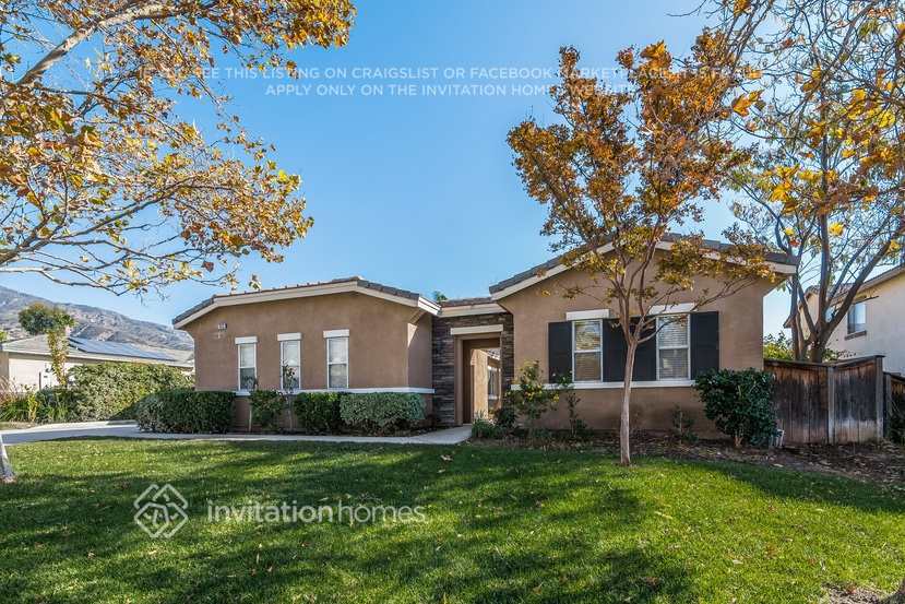 Building Photo - 7833 Calle Del Rio St
