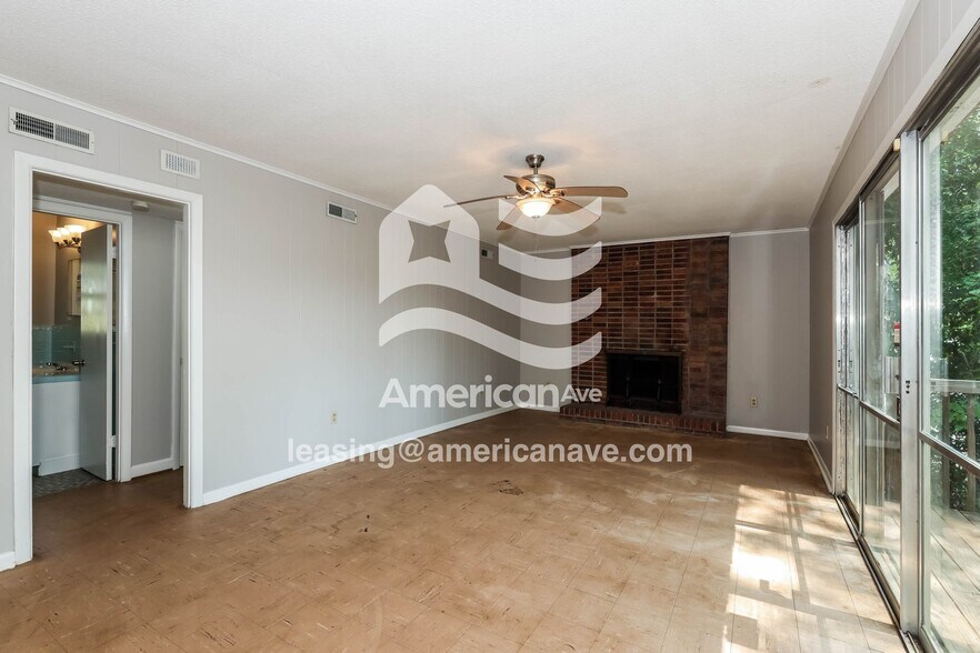 Building Photo - 116 Delft Ln