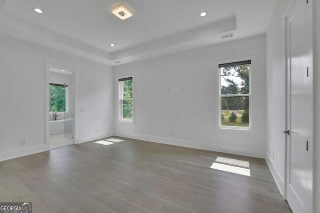 Building Photo - 2964 Old Peachtree Rd NE