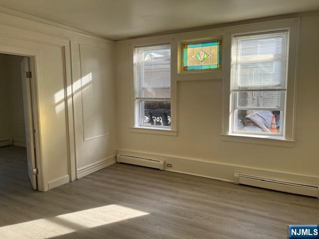 Primary Photo - 32-34-34 Halstead St