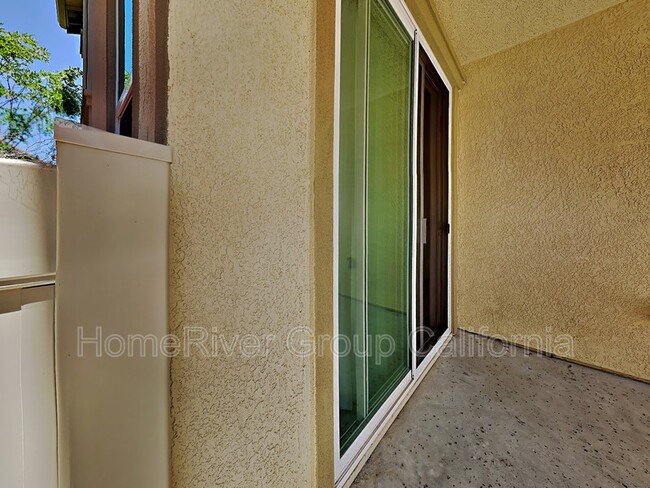 Building Photo - 1169 Knox Way